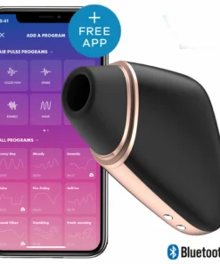 Satisfyer Love Triangle Black - Model z systemem Air Pulse i Bluetooth